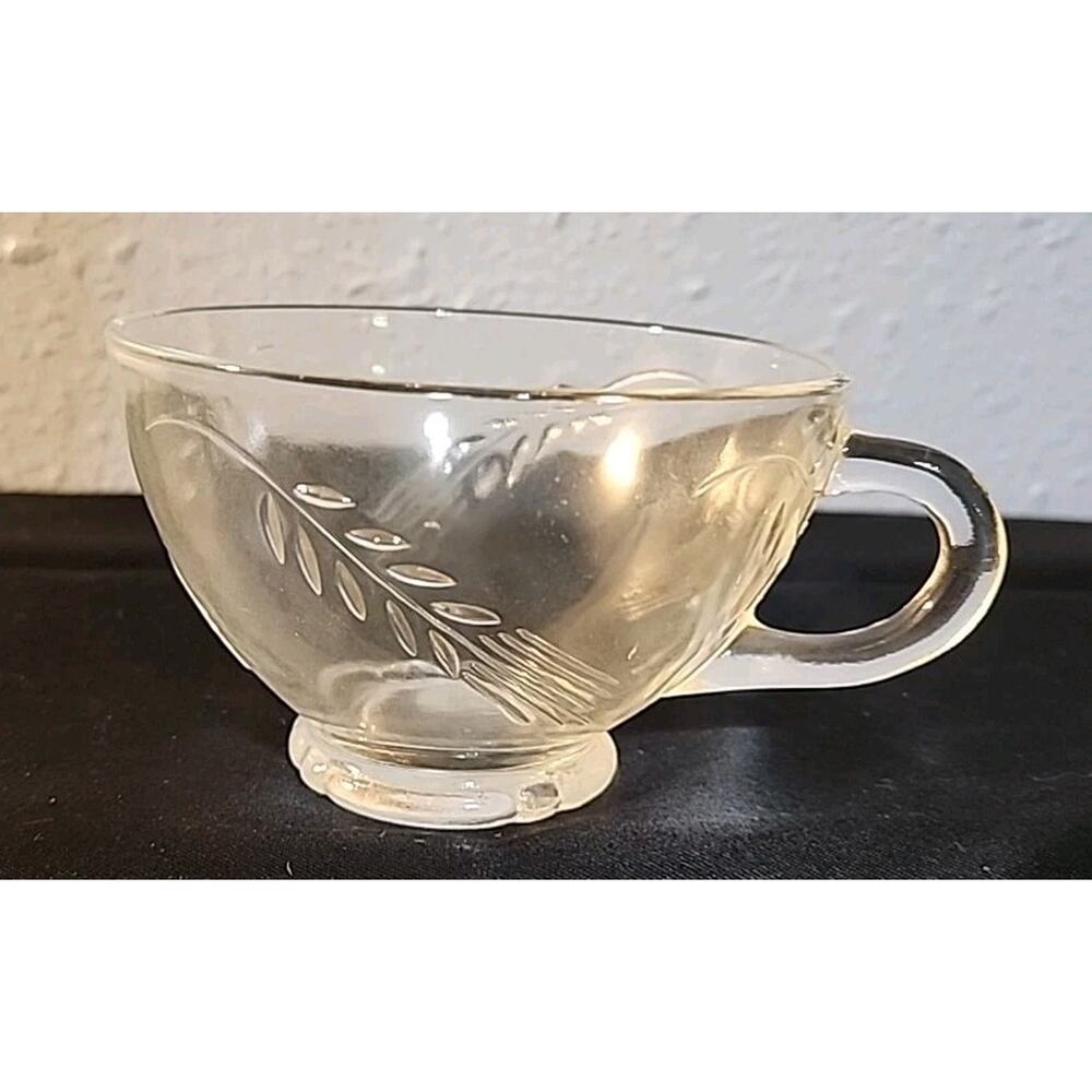 Anchor HockingSheaves of Wheat Crystal Punch Cup